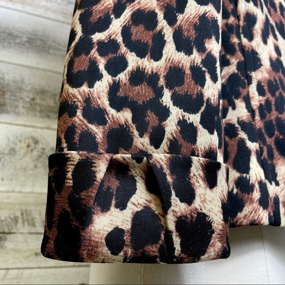 Tahari Brown Leopard Print Jacket Blazer Size 6 S Cropped Lined Y2K Holiday Coat - Picture 8 of 10
